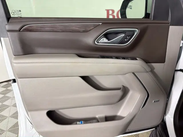 2021 Chevrolet Suburban - $25,000