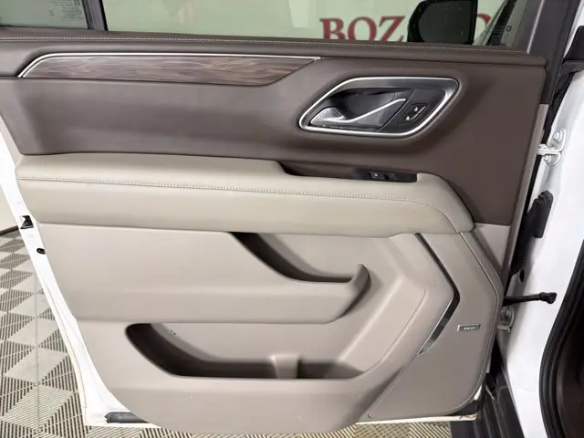 2021 Chevrolet Suburban - $25,000