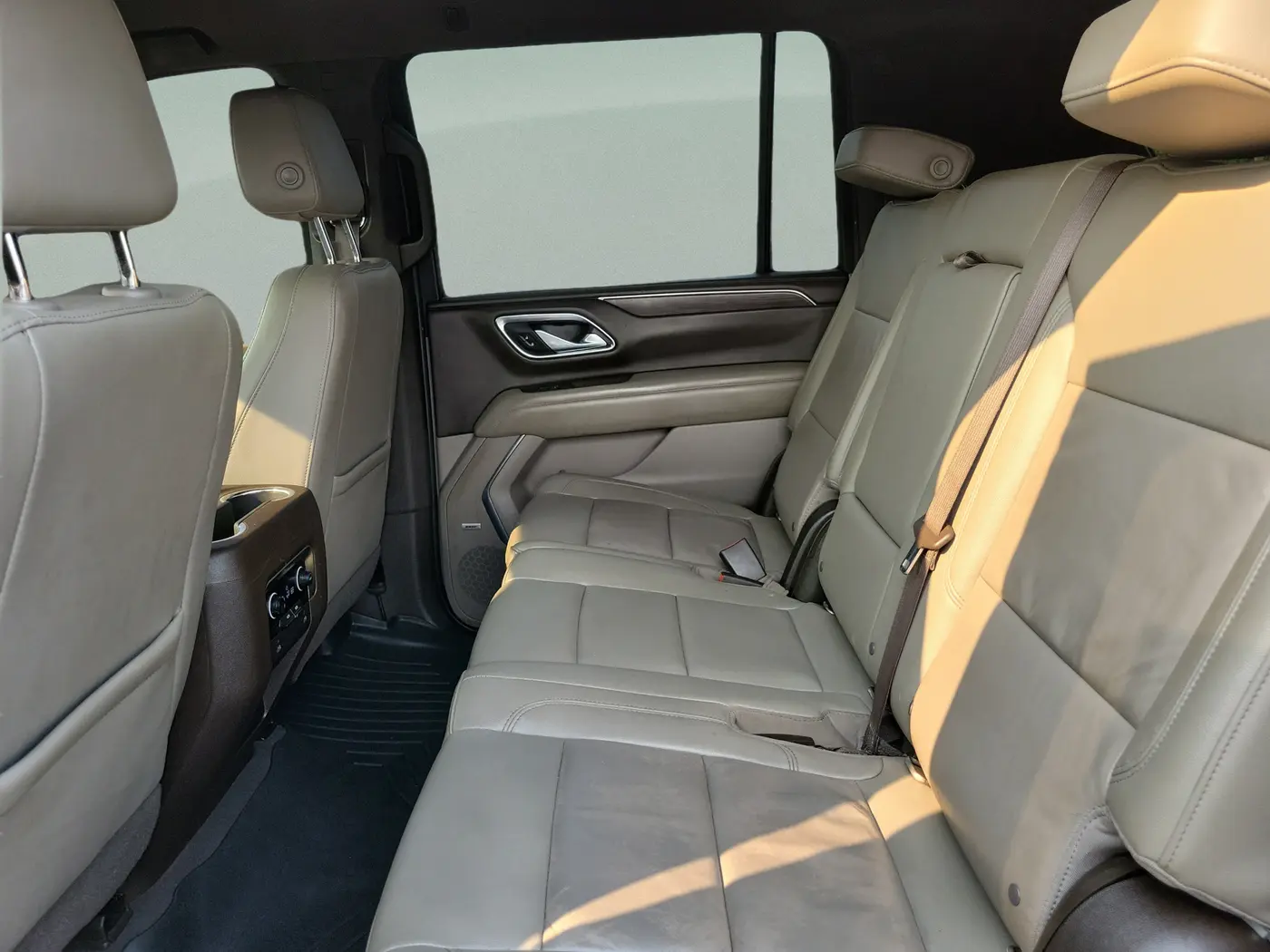 2021 Chevrolet Suburban - $22,900