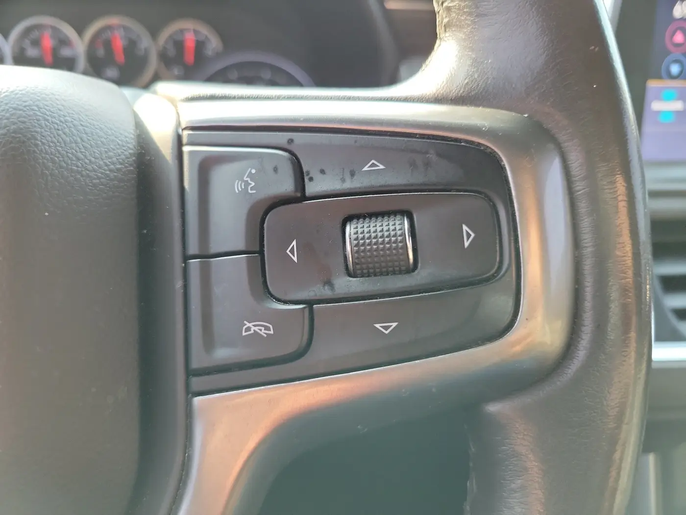 2021 Chevrolet Suburban - $22,900