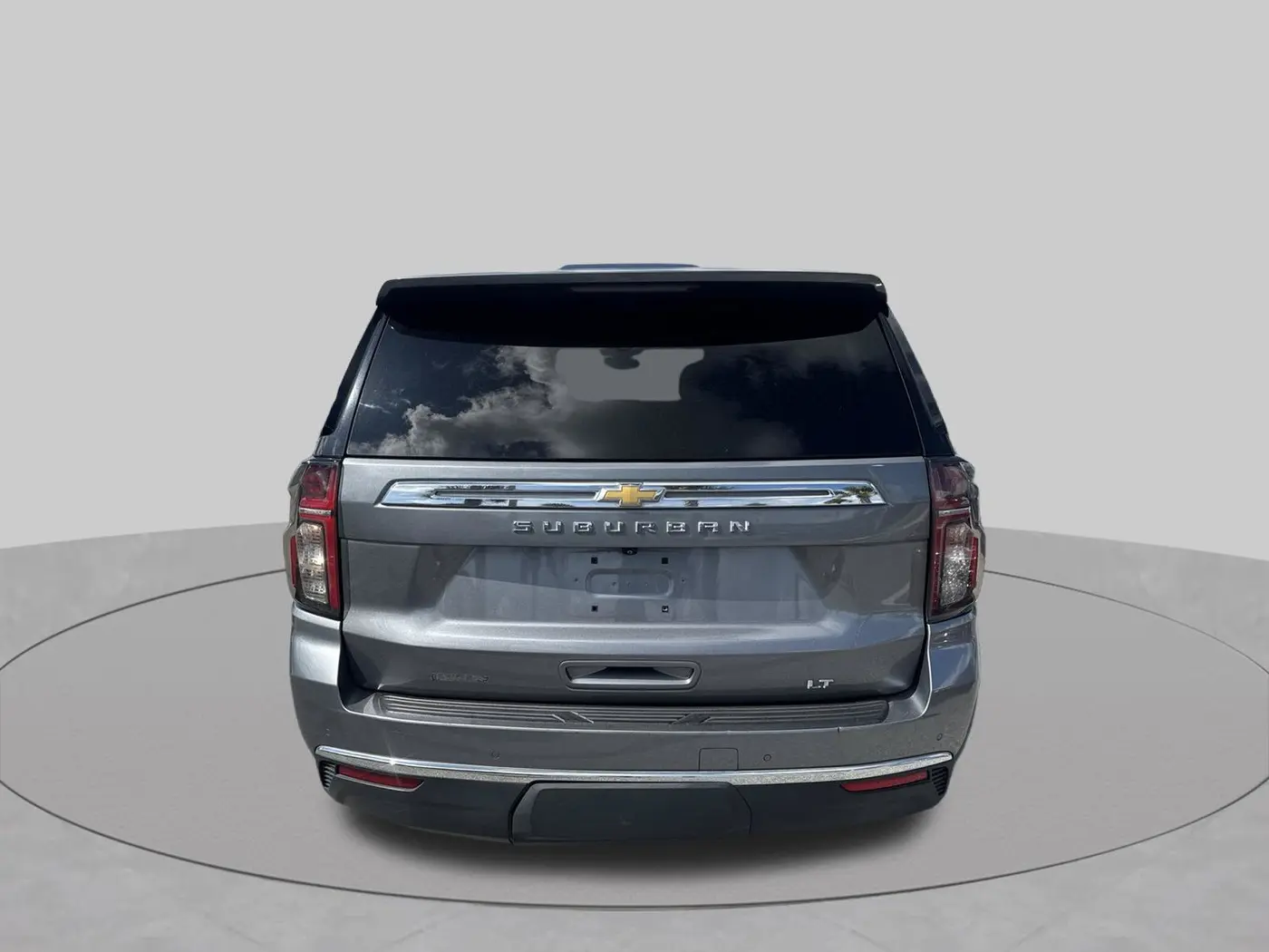 2022 Chevrolet Suburban - $26,000