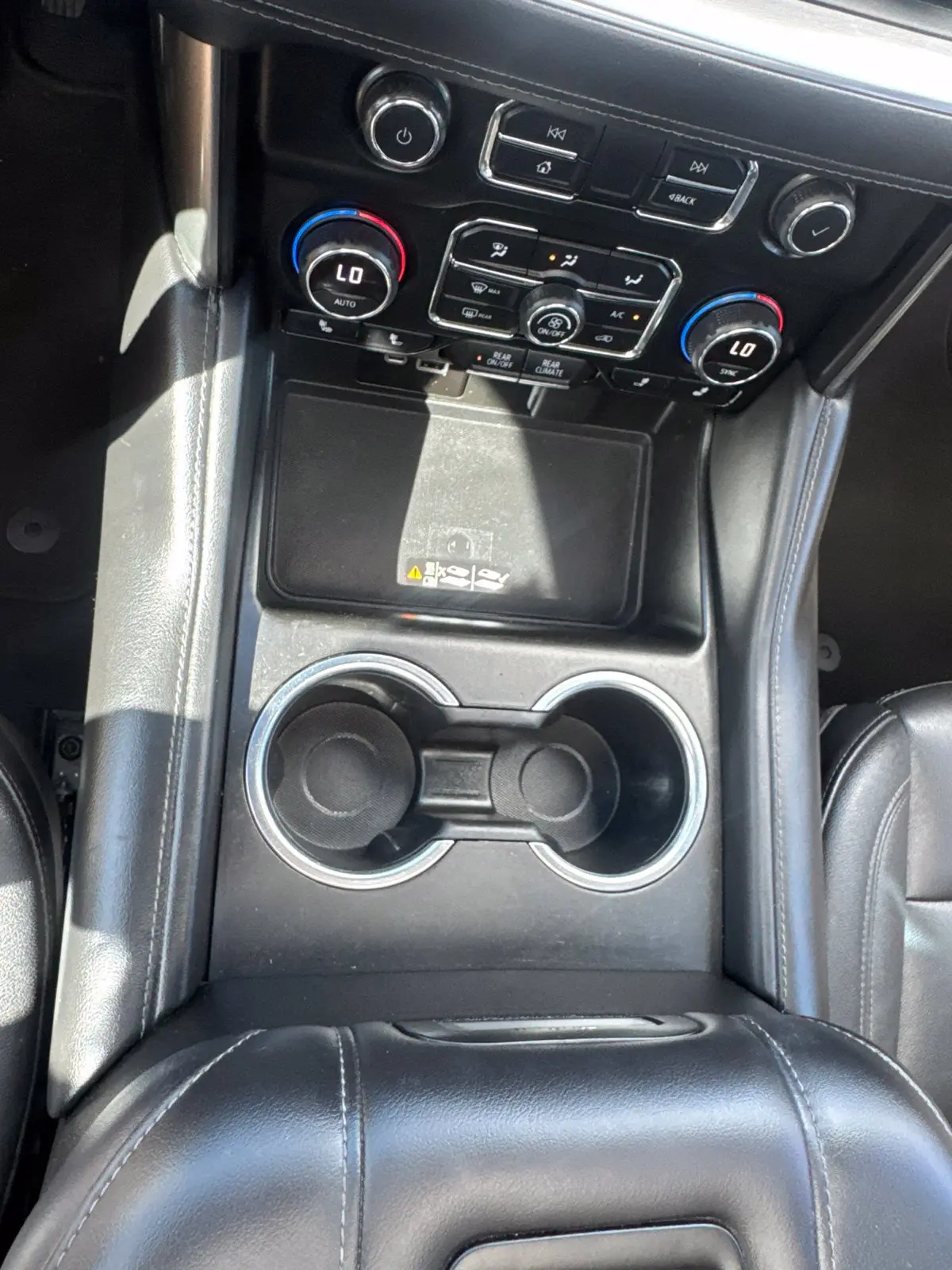 2022 Chevrolet Suburban - $26,000