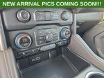 2024 Suburban Thumbnail 25