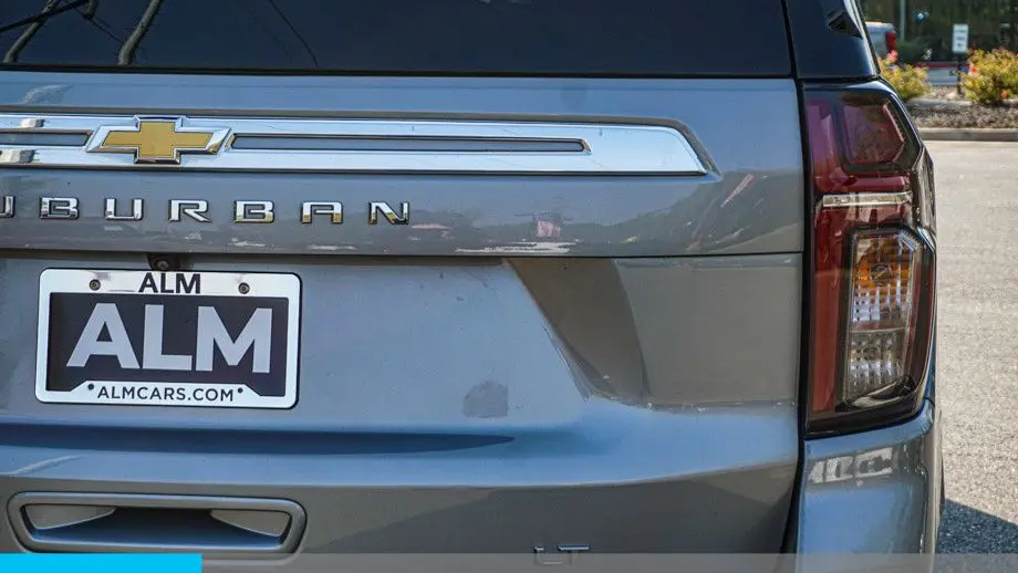 2024 Chevrolet Suburban LT