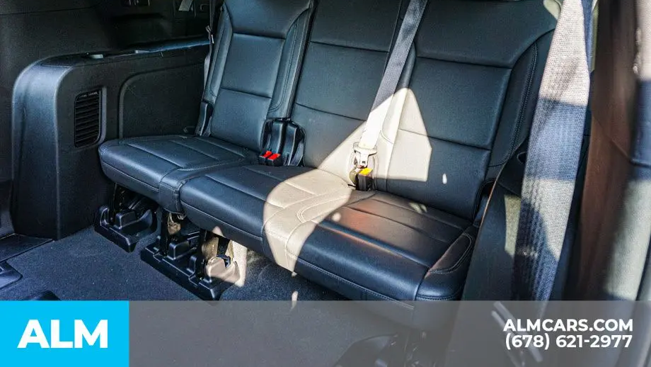 2024 Chevrolet Suburban LT