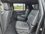 2023 Suburban Thumbnail 17