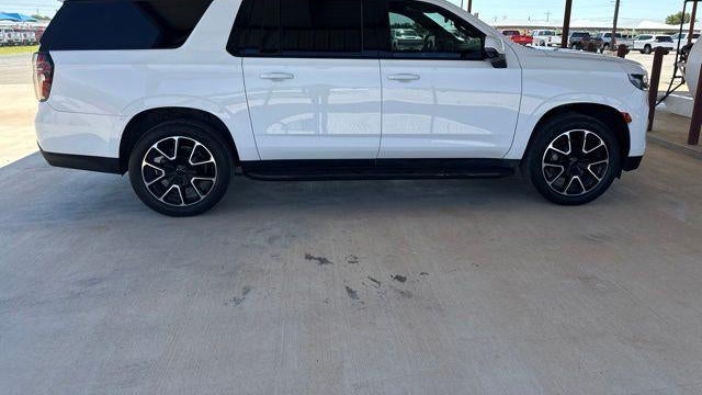 2021 Chevrolet Suburban RST