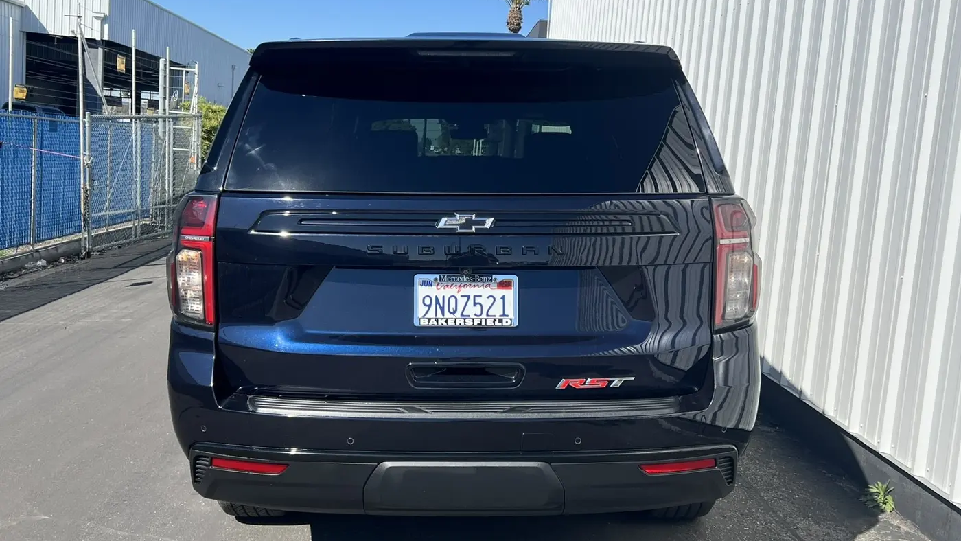 2024 Chevrolet Suburban RST