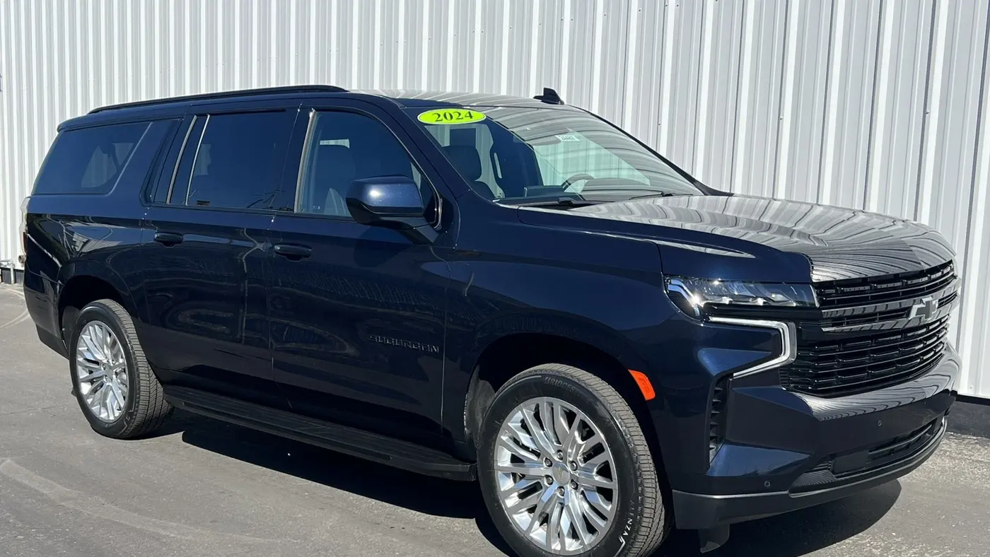 2024 Chevrolet Suburban RST