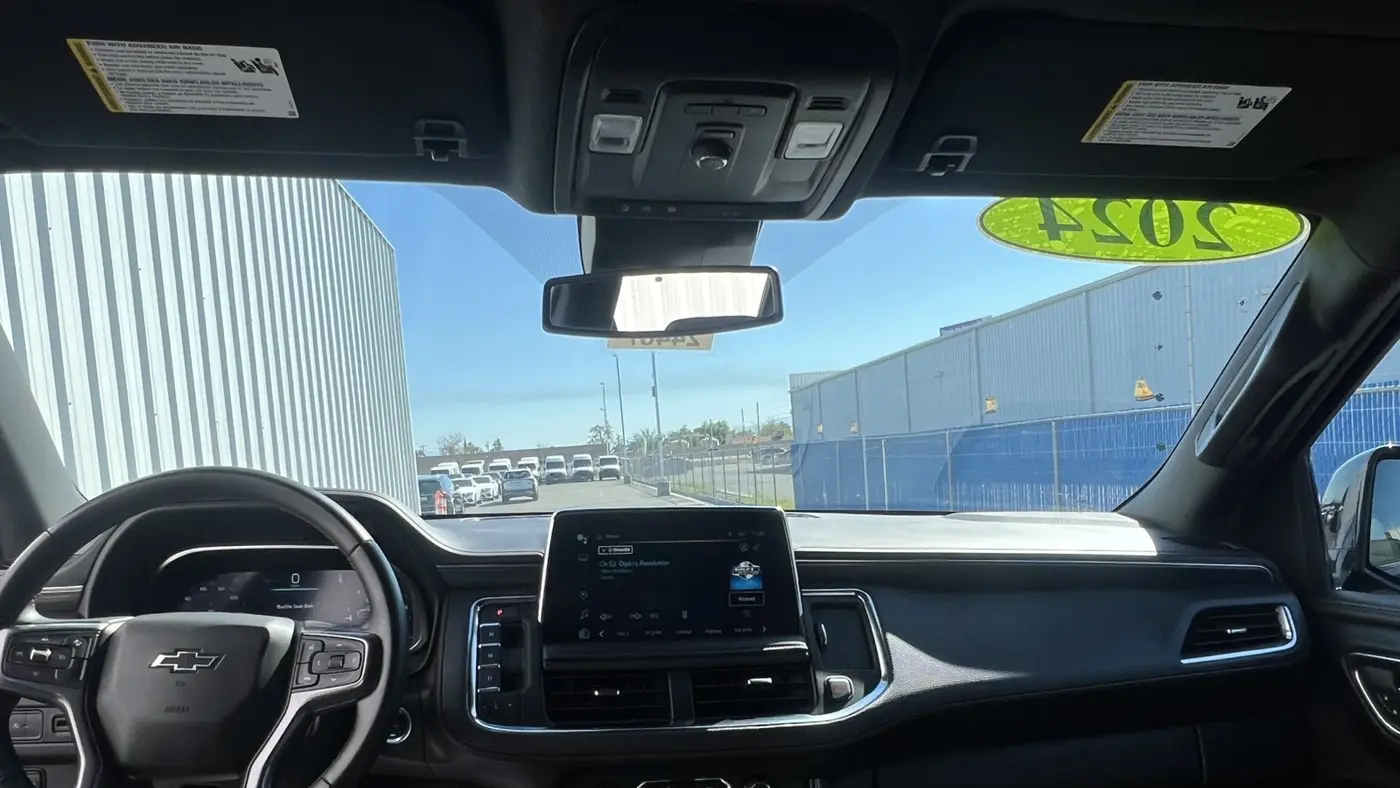 2024 Chevrolet Suburban RST