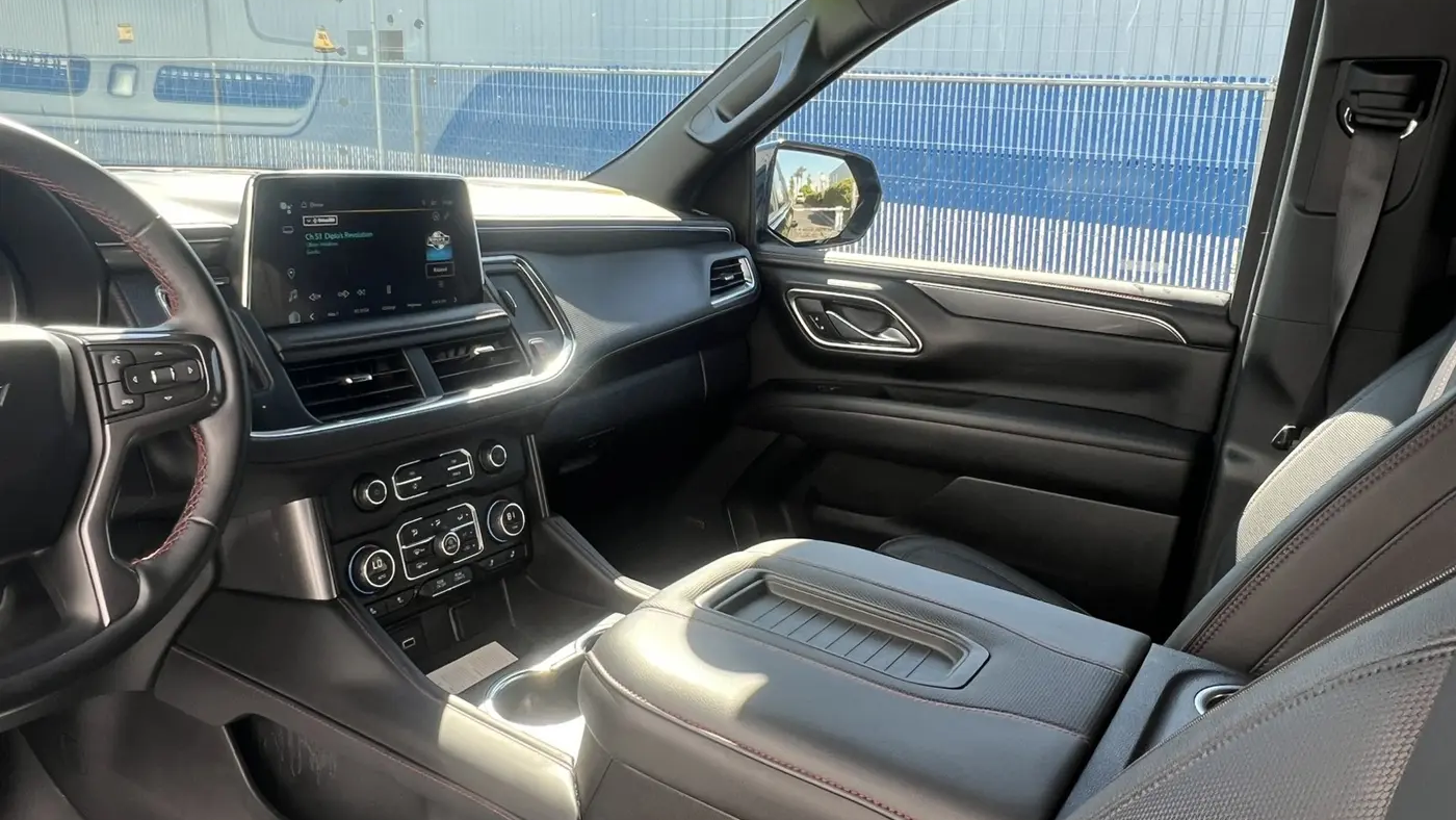 2024 Chevrolet Suburban RST