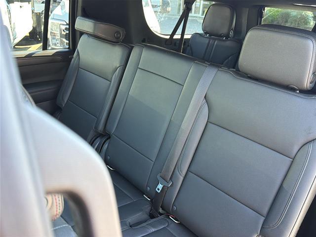 2021 Chevrolet Suburban - $28,500