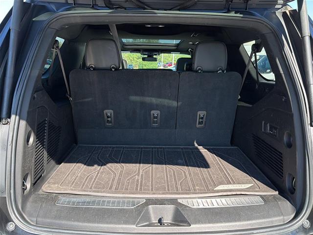 2021 Chevrolet Suburban - $28,500