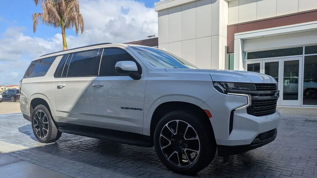 2022 Chevrolet Suburban RST