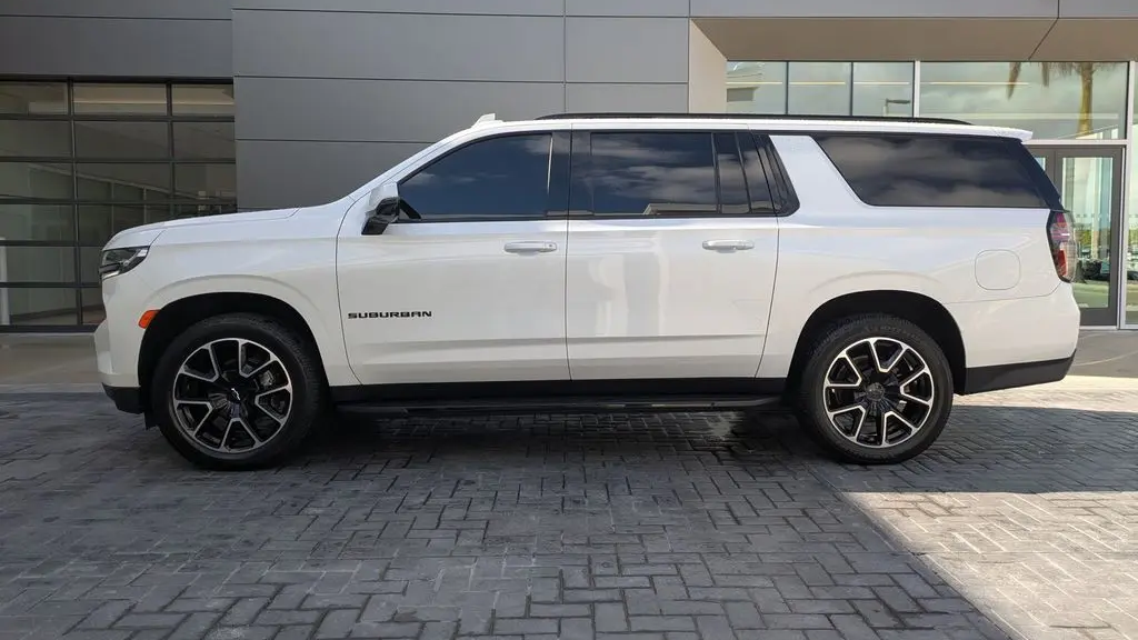 2022 Chevrolet Suburban RST