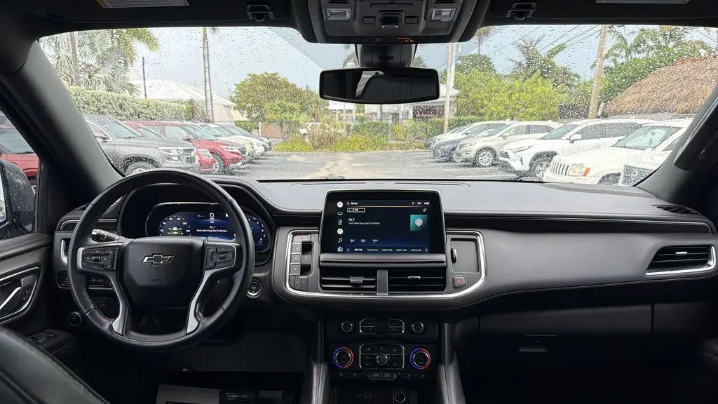 2022 Chevrolet Suburban RST