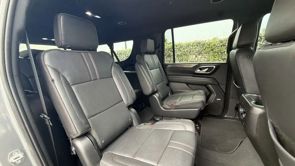 2022 Chevrolet Suburban RST