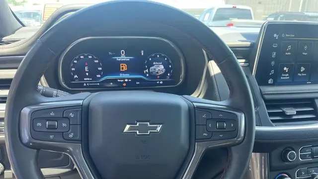 2023 Chevrolet Suburban RST