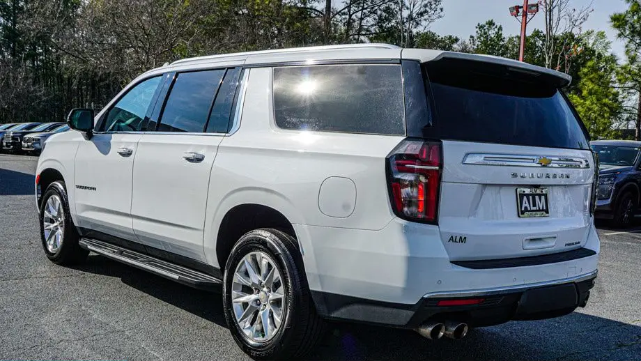 2024 Chevrolet Suburban Premier