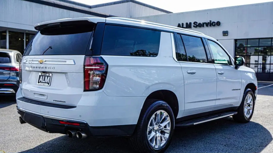 2024 Chevrolet Suburban Premier