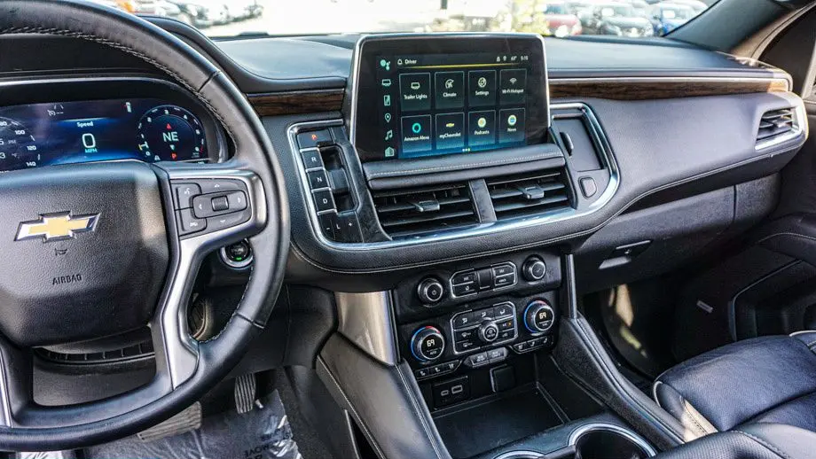 2024 Chevrolet Suburban Premier