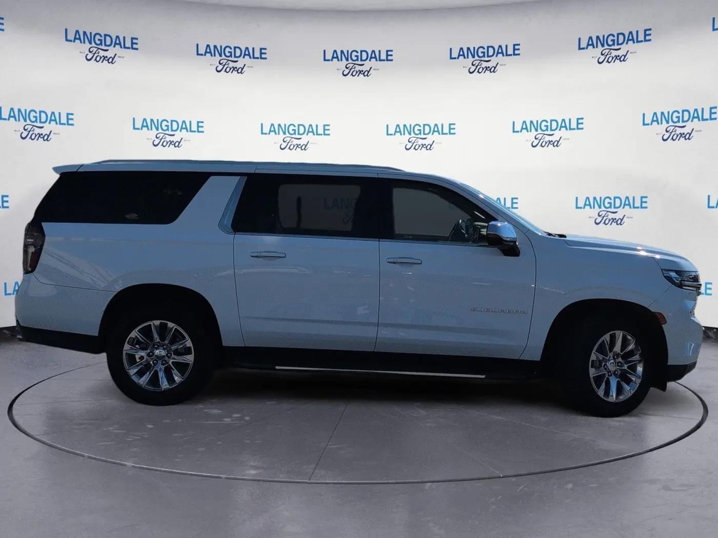 2021 Chevrolet Suburban - $27,992