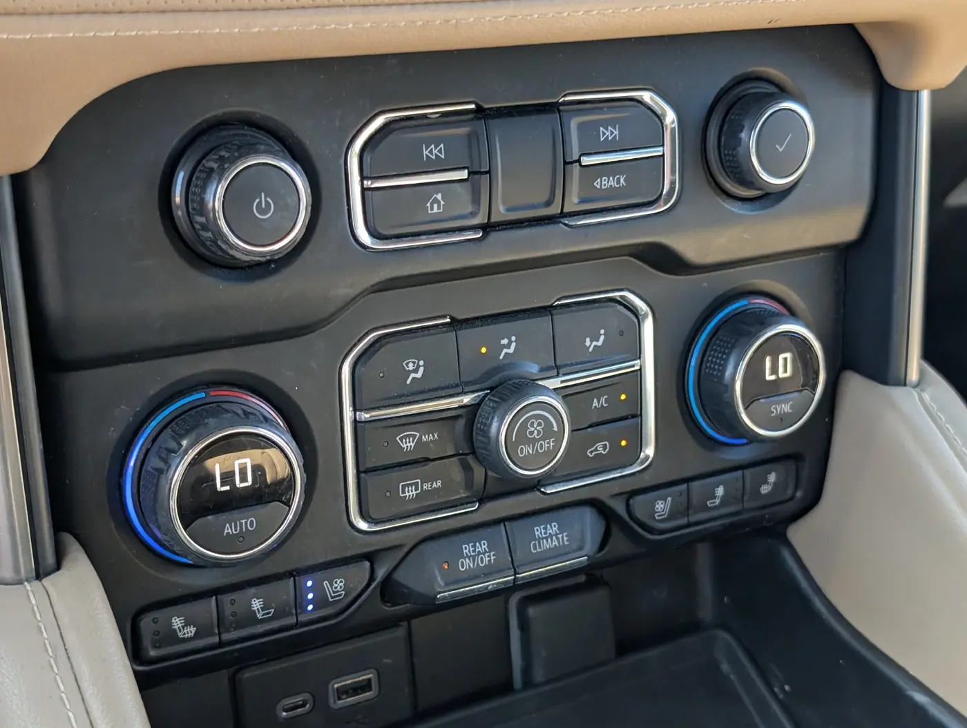 2021 Chevrolet Suburban - $27,992