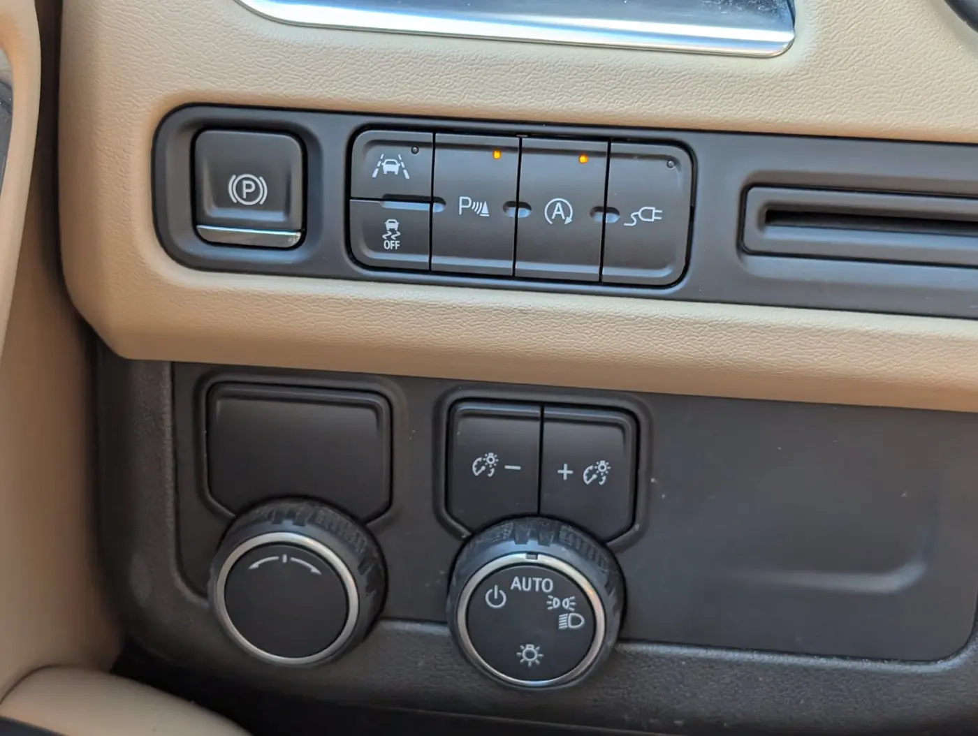 2021 Chevrolet Suburban - $27,992