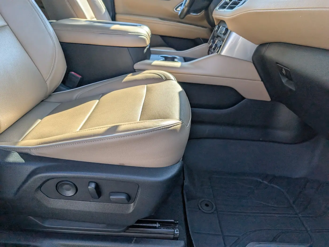 2021 Chevrolet Suburban - $27,992