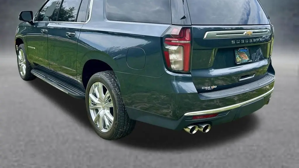 2021 Chevrolet Suburban High Country