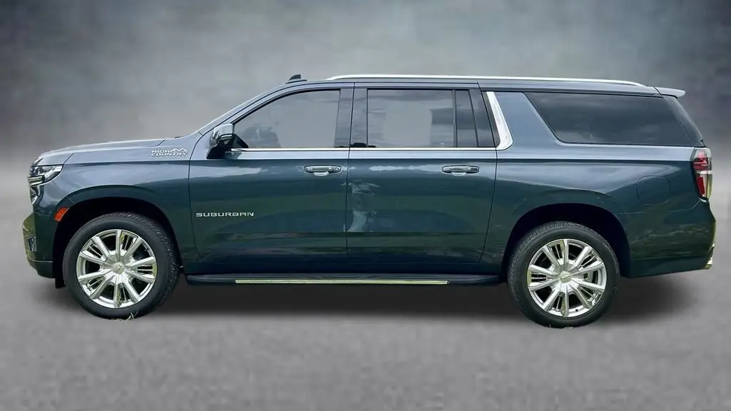 2021 Chevrolet Suburban High Country