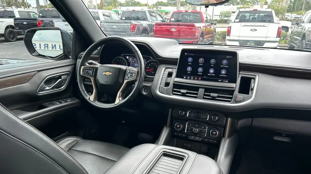 2021 Chevrolet Suburban High Country