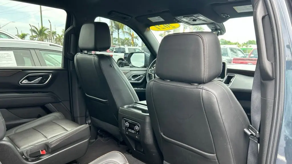 2021 Chevrolet Suburban High Country
