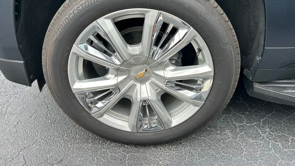 2021 Chevrolet Suburban High Country