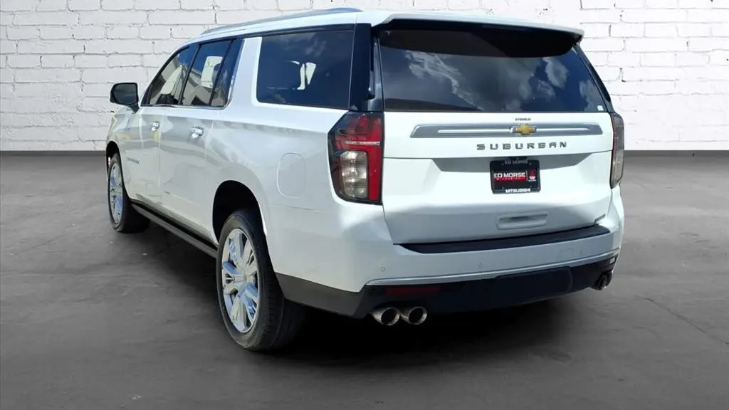 2022 Chevrolet Suburban High Country