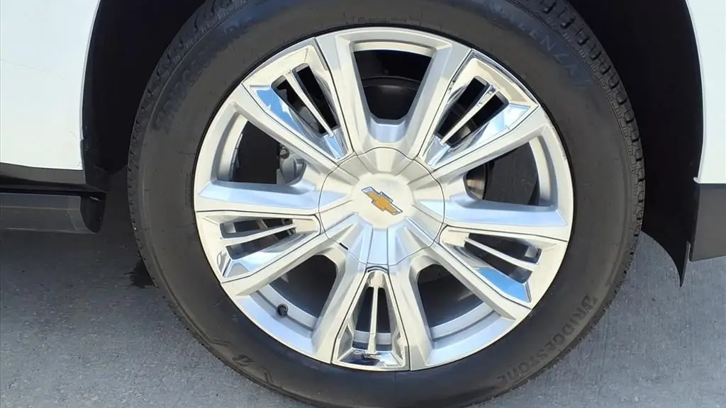 2022 Chevrolet Suburban High Country