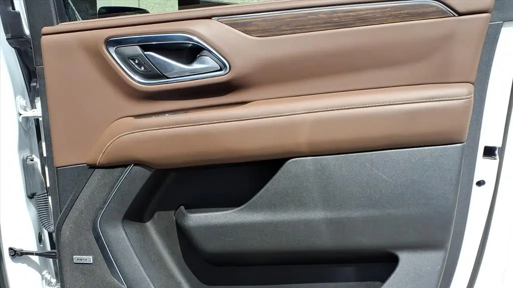 2022 Chevrolet Suburban High Country