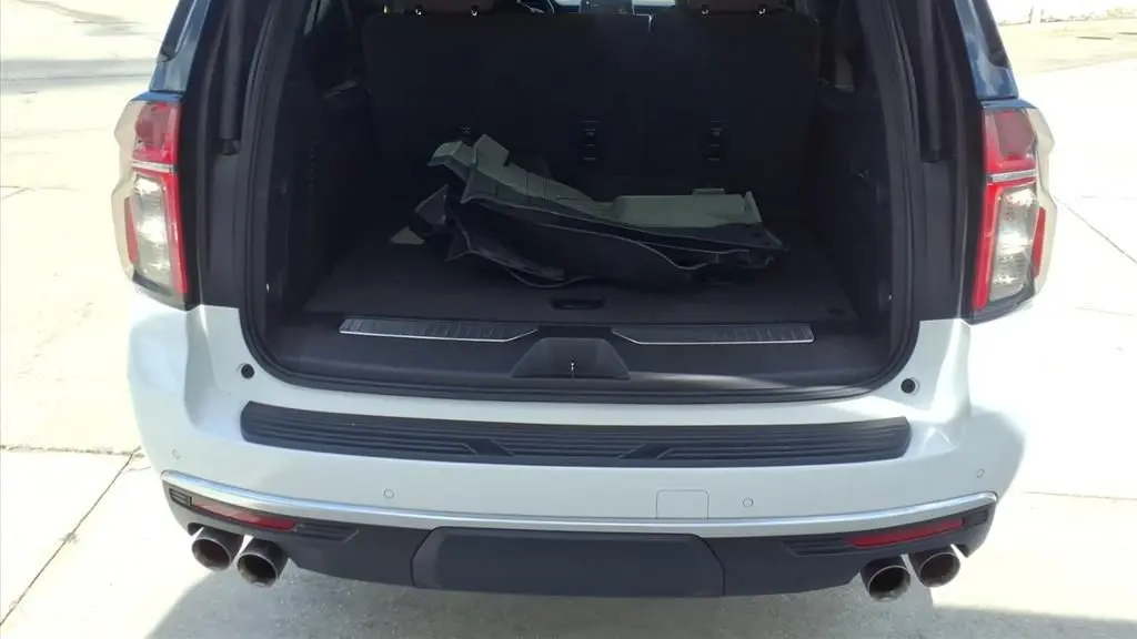 2022 Chevrolet Suburban High Country