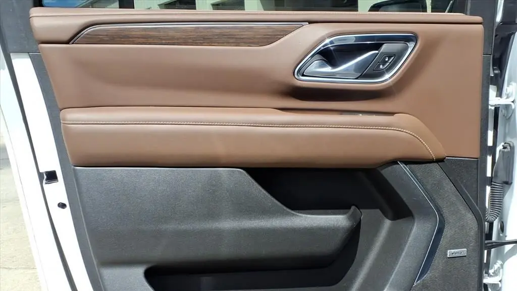 2022 Chevrolet Suburban High Country