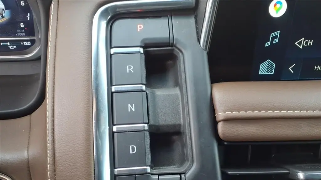 2022 Chevrolet Suburban High Country