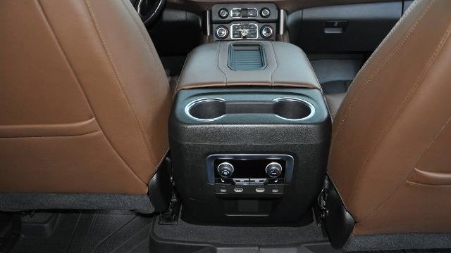 2021 Chevrolet Suburban High Country