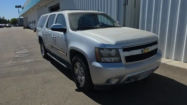 Preowned 2014 Chevrolet Suburban LS for Sale