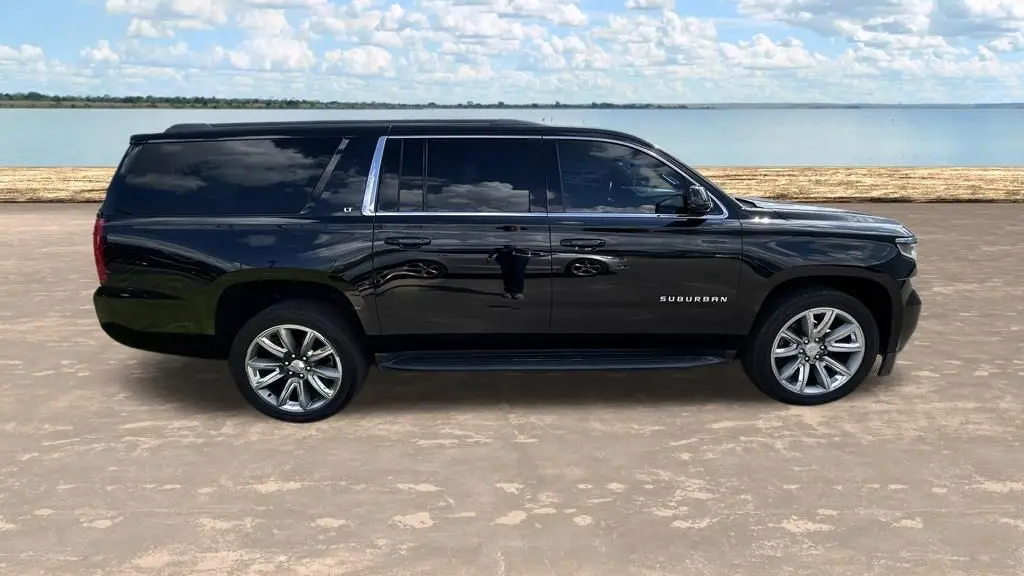 2017 Chevrolet Suburban LT
