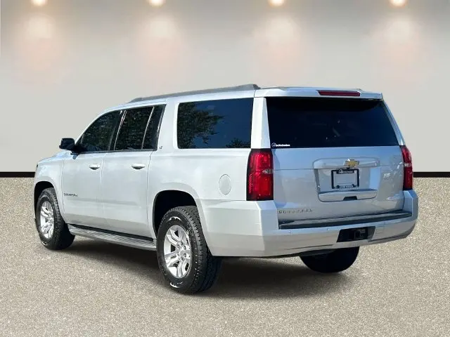 2016 Chevrolet Suburban - $12,525