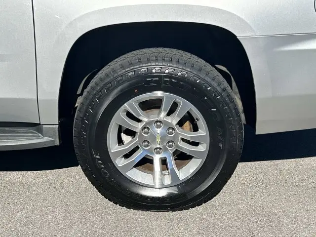 2016 Chevrolet Suburban - $12,525