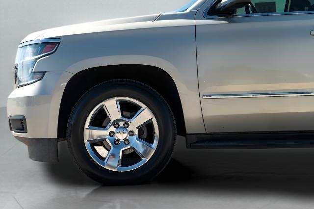 2016 Chevrolet Suburban - $13,991