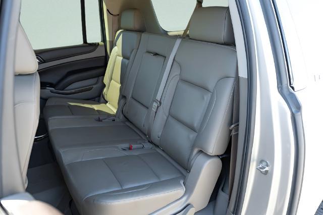 2016 Chevrolet Suburban - $13,991