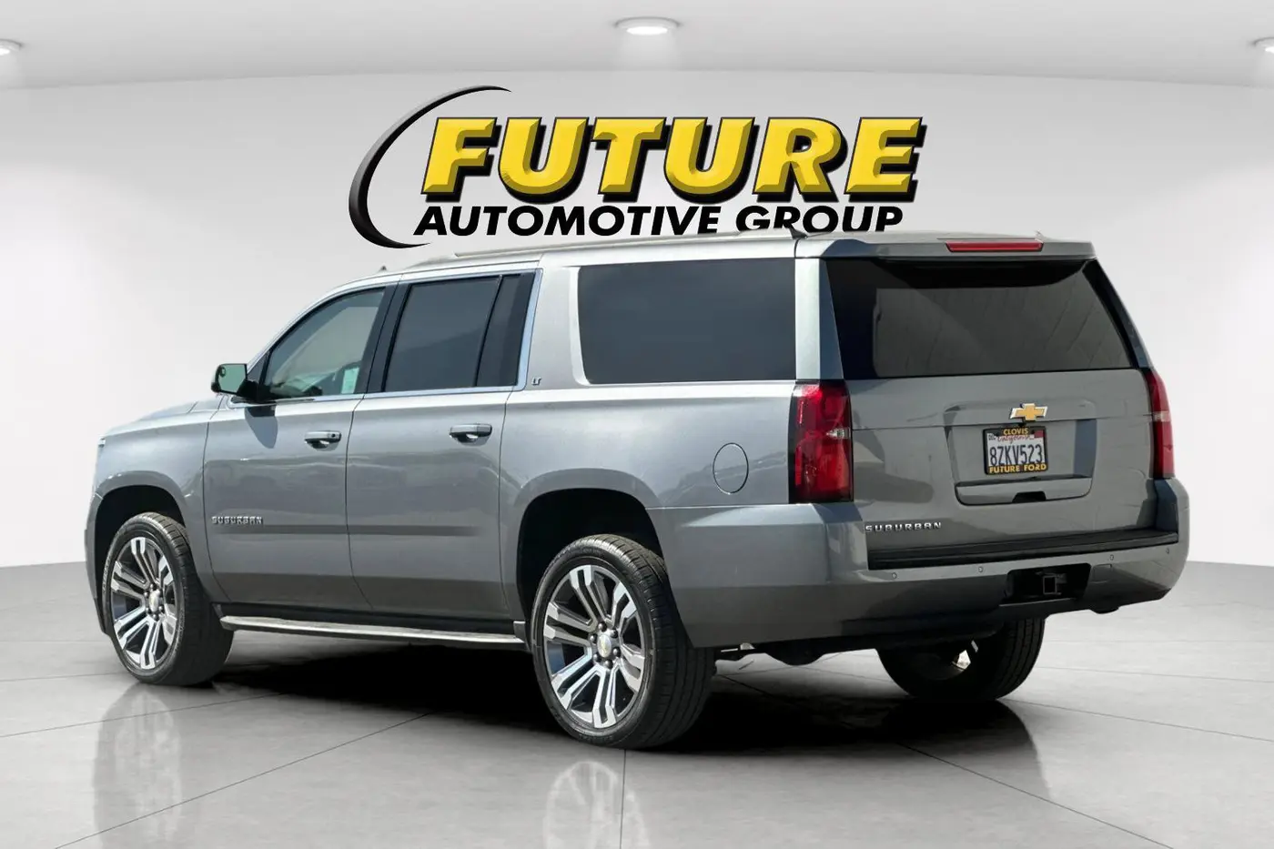 2019 Chevrolet Suburban - $19,400