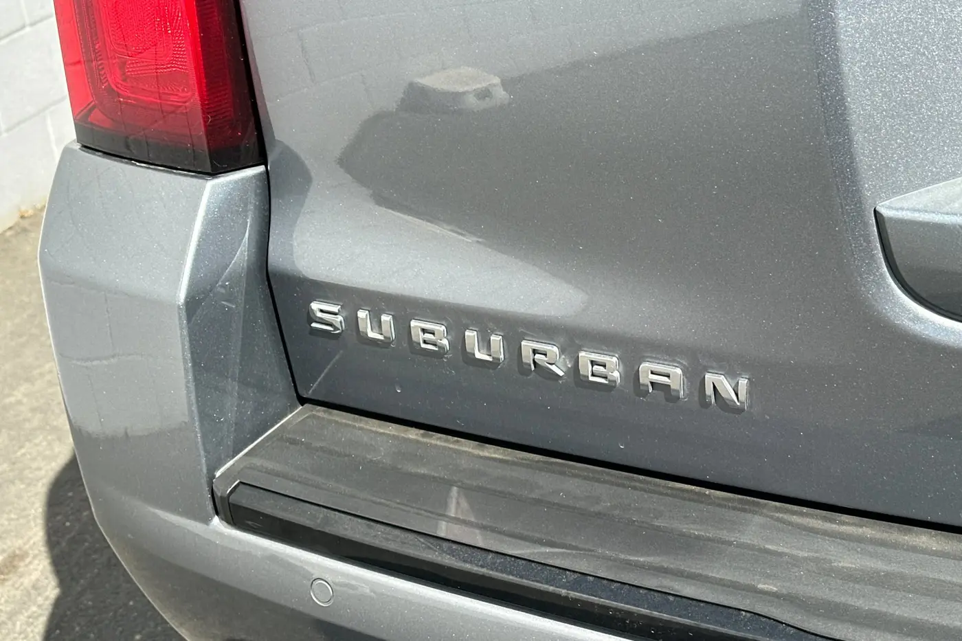 2019 Chevrolet Suburban - $19,400