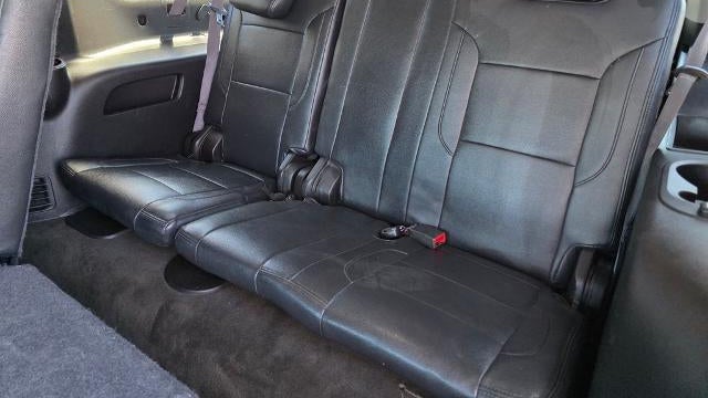 2015 Chevrolet Suburban LS